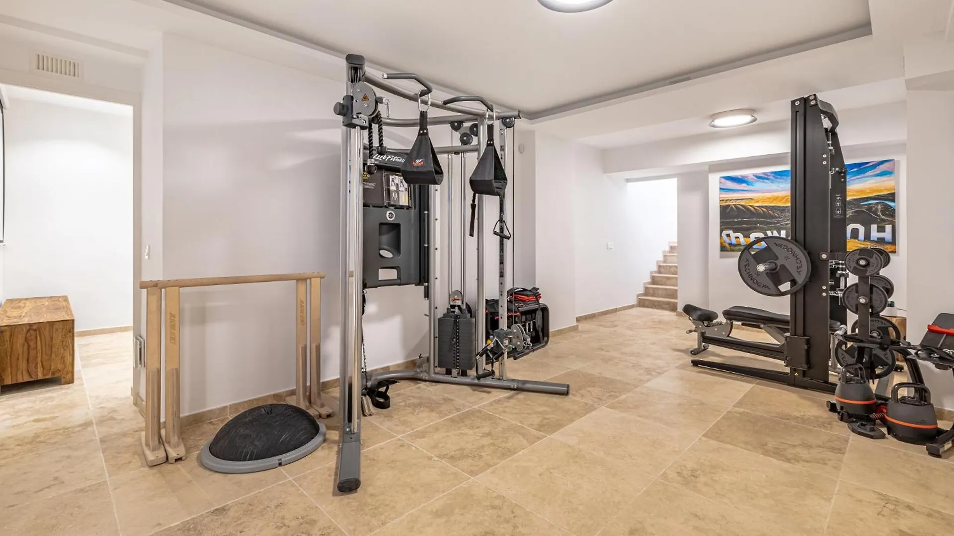 Vacation Marbella I Villa Birkin, Heated Pool, Andalusian Style, Gym, Cine, Golf Valley, 6 Min Puerto Banus